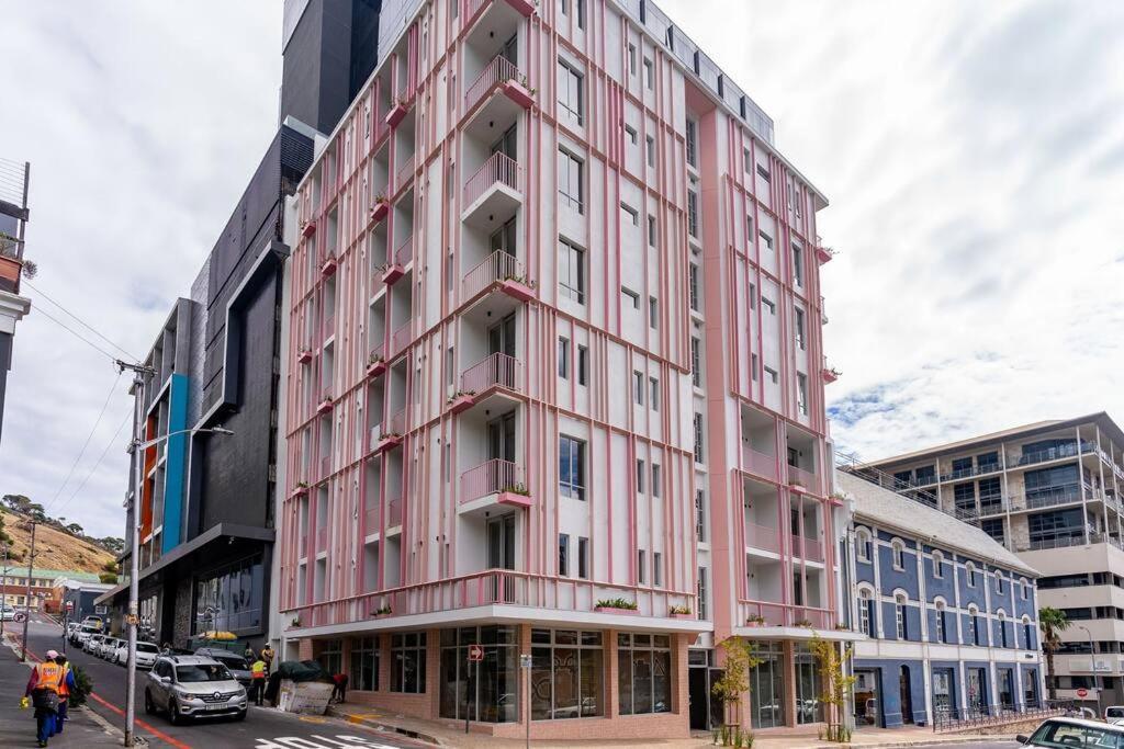 The Rose 502-city Centre Aprt With Rooftop Pool Apartment *