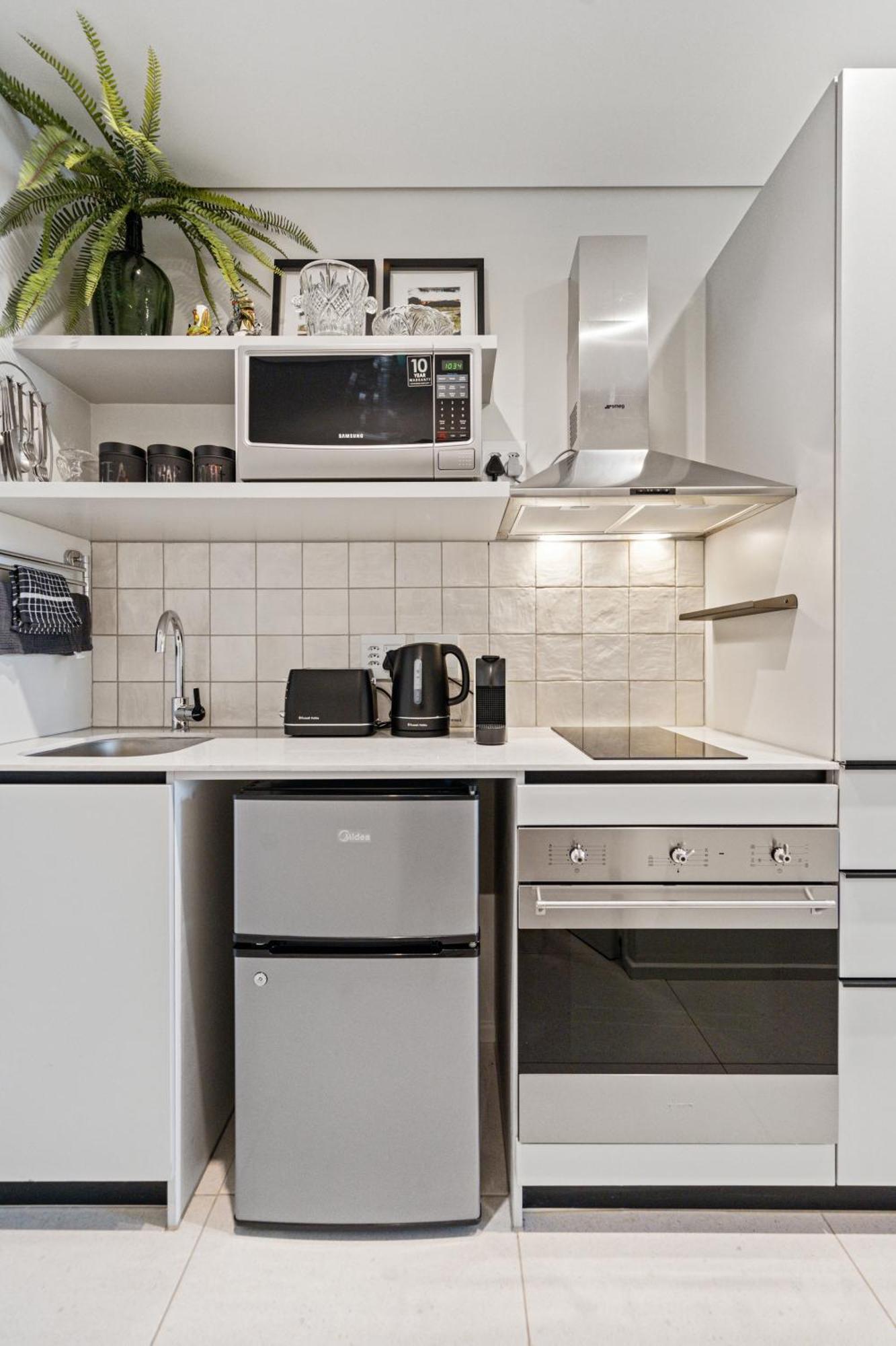 The Rose 502-city Centre Aprt With Rooftop Pool Apartment Cape Town