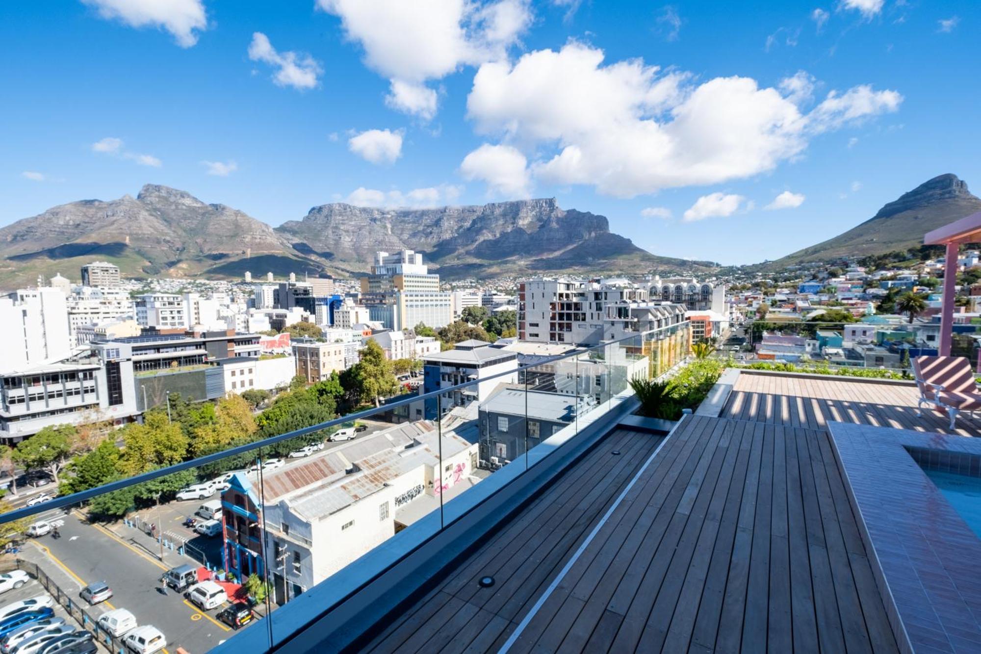 The Rose 502-city Centre Aprt With Rooftop Pool Cape Town