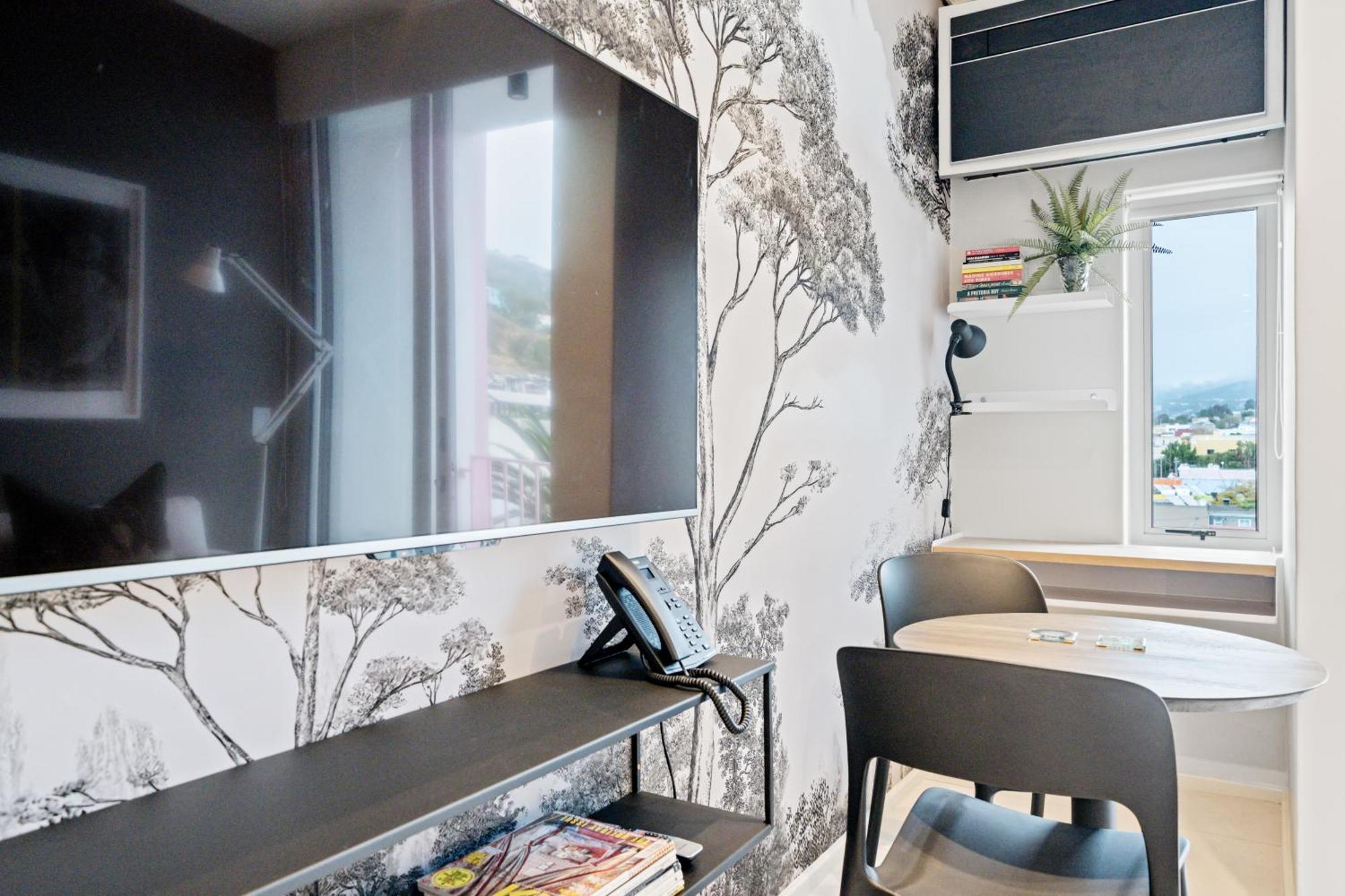 The Rose 502-city Centre Aprt With Rooftop Pool