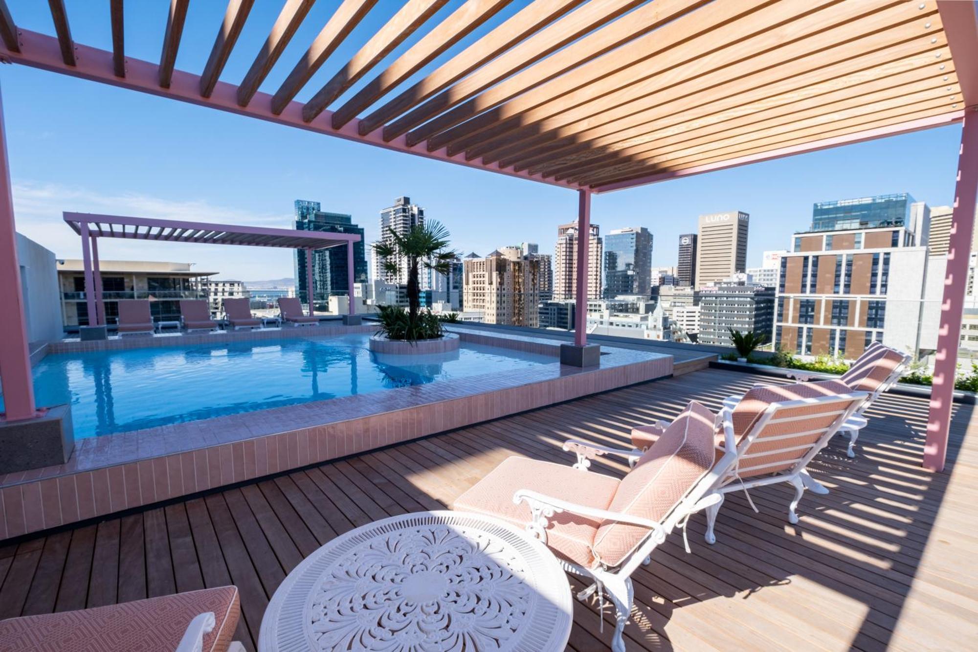 The Rose 502-city Centre Aprt With Rooftop Pool * Cape Town